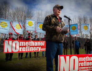 John Flynn speaking at No Methanol Rally Kalama