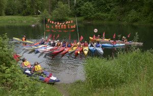 Kayactivists in Kalama at the No Methanol Land and Water action