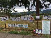Black Lives Matter Sellwood Fence